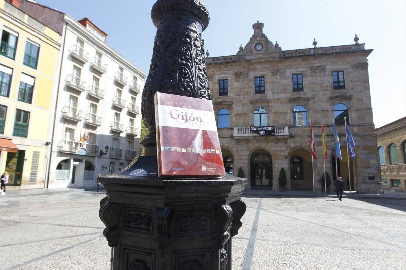 Libros en la calle en Gijón