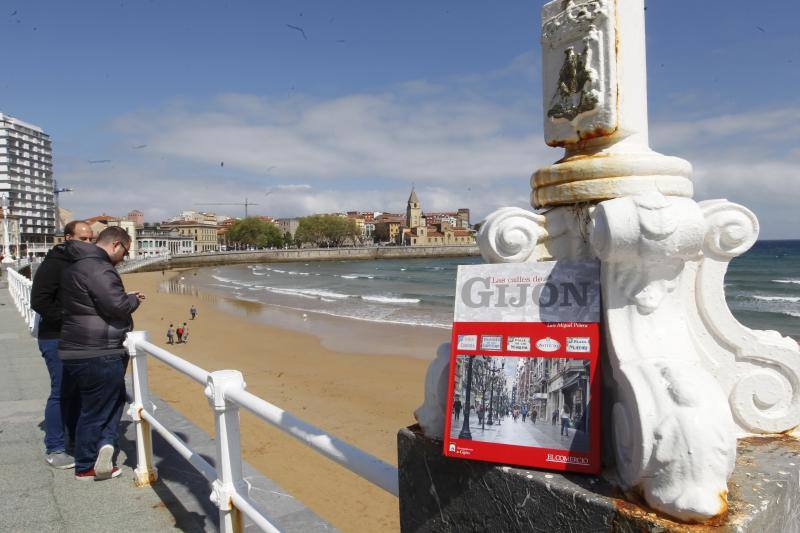 Libros en la calle en Gijón