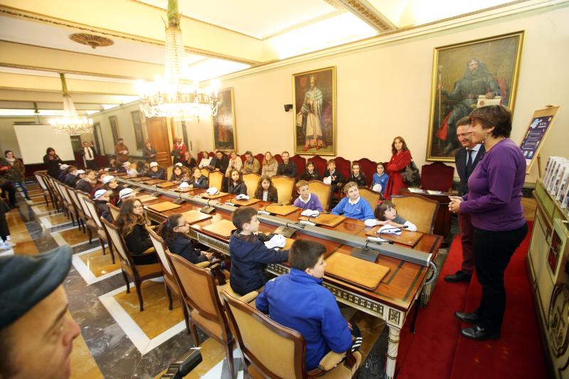 Aqualia entrega los premios del XIV Concurso de Dibujo Infantil