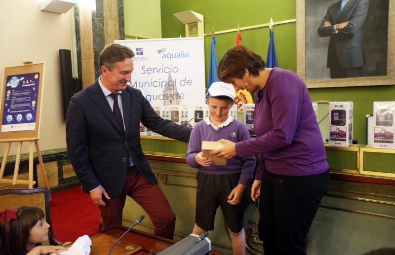 Aqualia entrega los premios del XIV Concurso de Dibujo Infantil