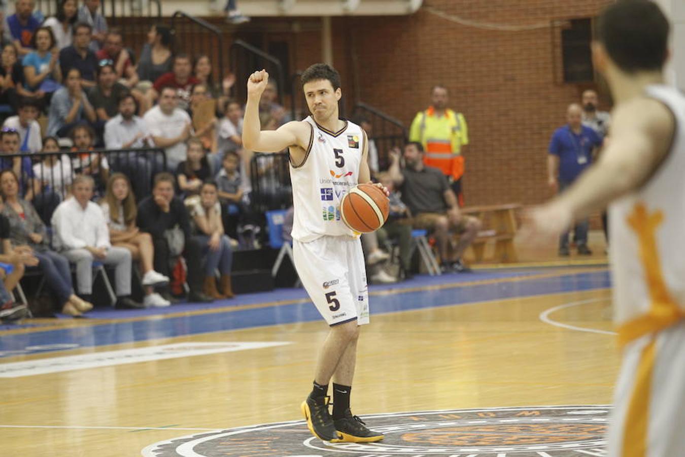 Victoria del Unión Financiera ante el Ourense (78-60)