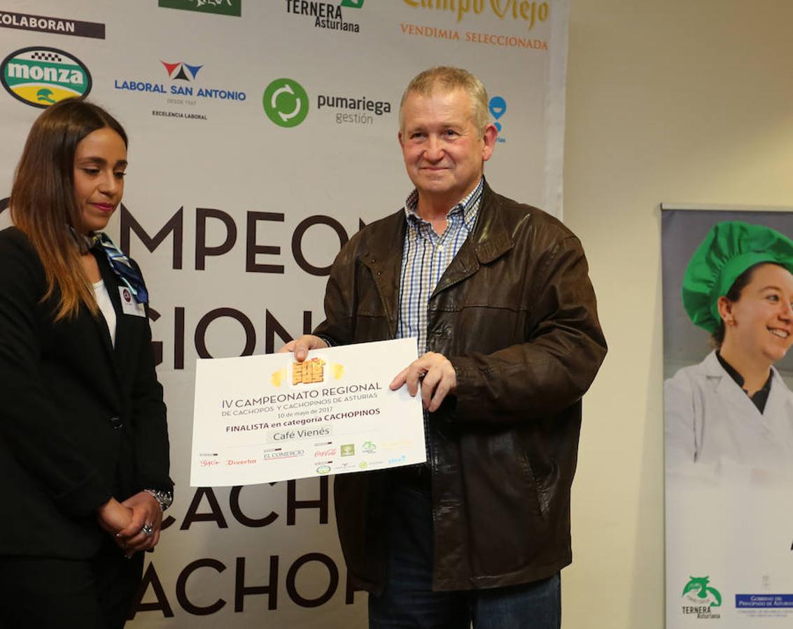 IV Campeonato Regional de Cachopos y Cachopinos de Asturias. Finalista en categoría cachopinos: Café Vienes