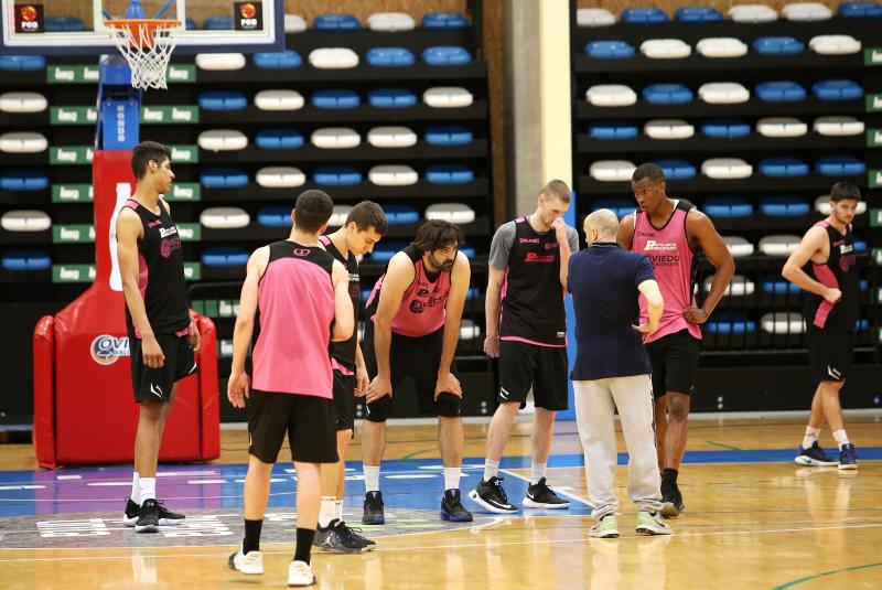 Entrenamiento del Oviedo Baloncesto (11/05/17)