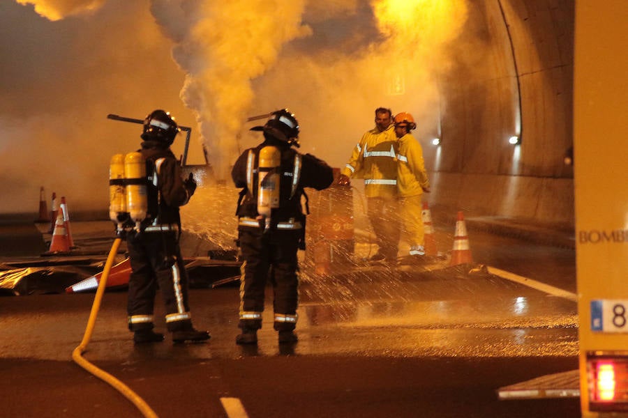 Simulacro de incendio en los túneles de Fabar
