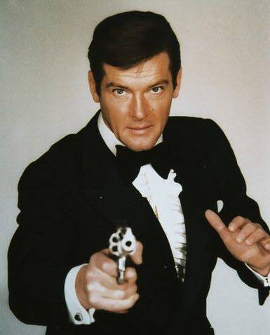 Muere Roger Moore, el mítico 007