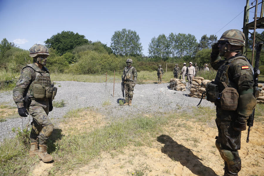 Jornada de puertas abiertas en el Regimiento Príncipe