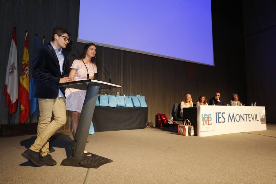 Despedida de los bachilleres del Montevil