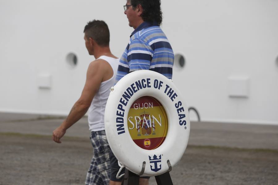 Los cruceros toman Gijón