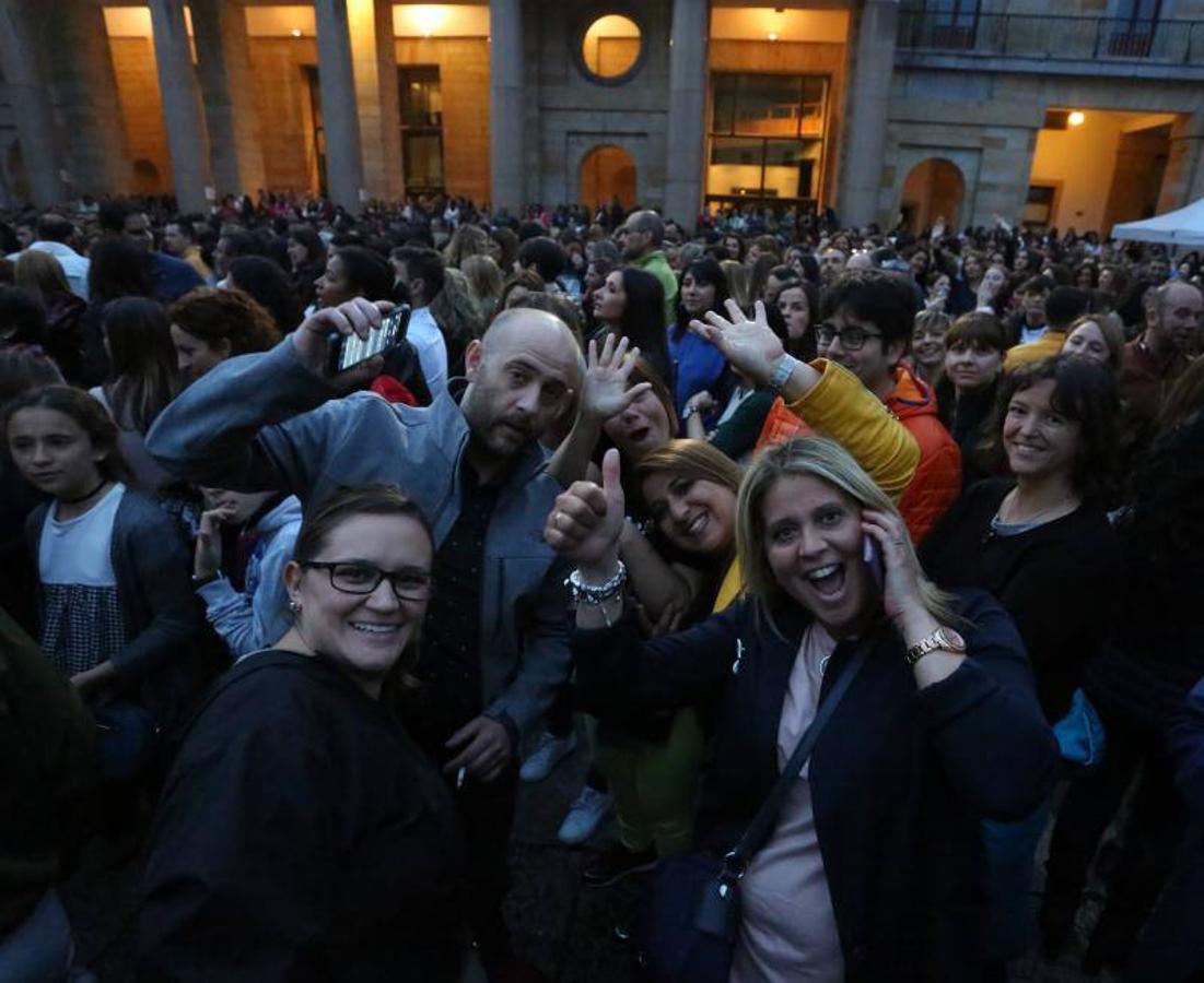 Ricky Martin levanta pasiones en Gijón