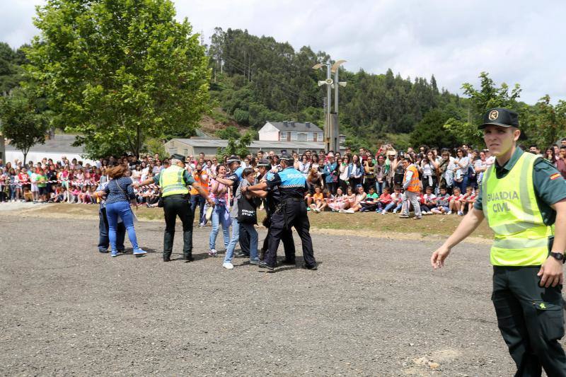 Simulacro de accidente con víctimas en Vegadeo