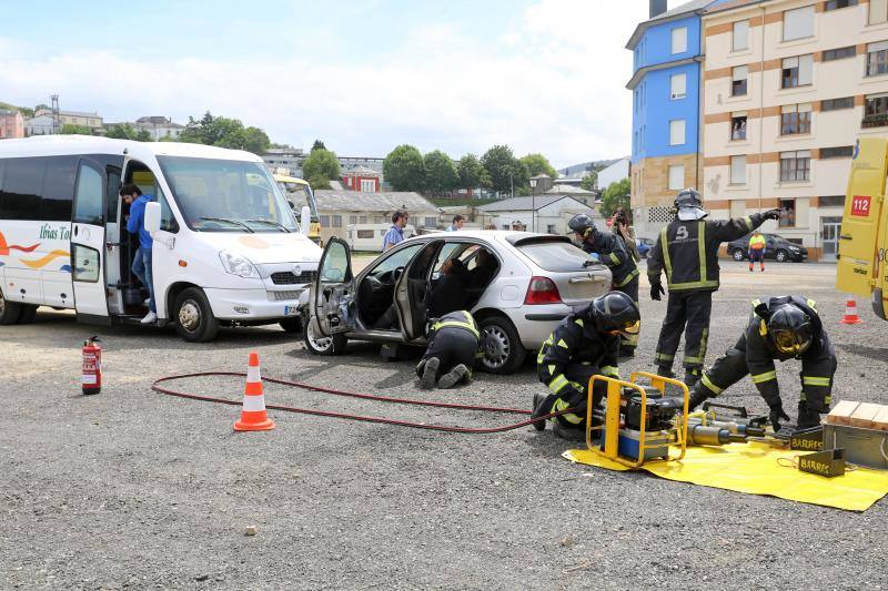 Simulacro de accidente con víctimas en Vegadeo
