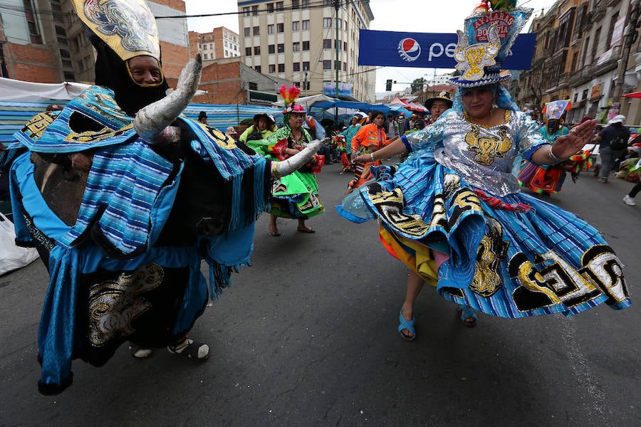 Así se vive la fiesta del Señor del Gran Poder de Bolivia