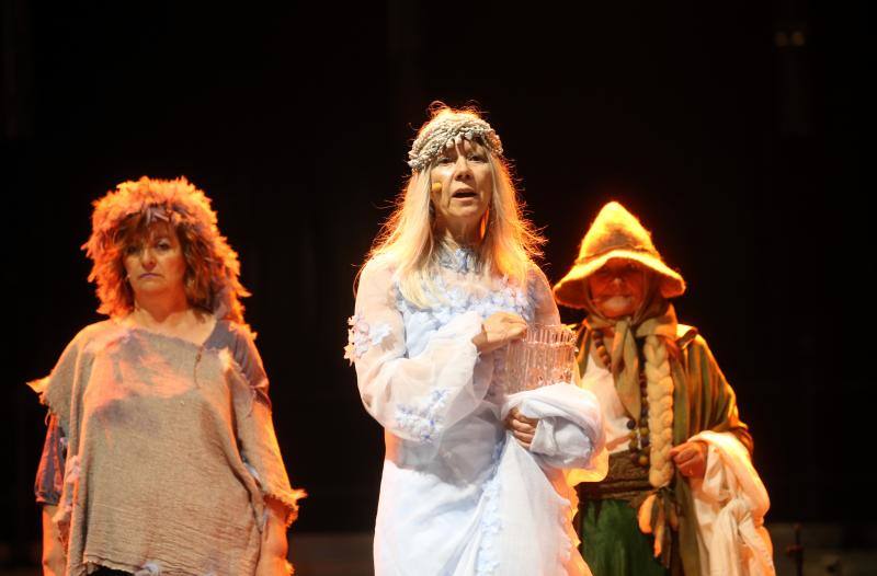 Hoguera de San Juan en Oviedo