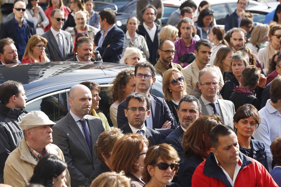 Gijón llora a Elías García en su despedida