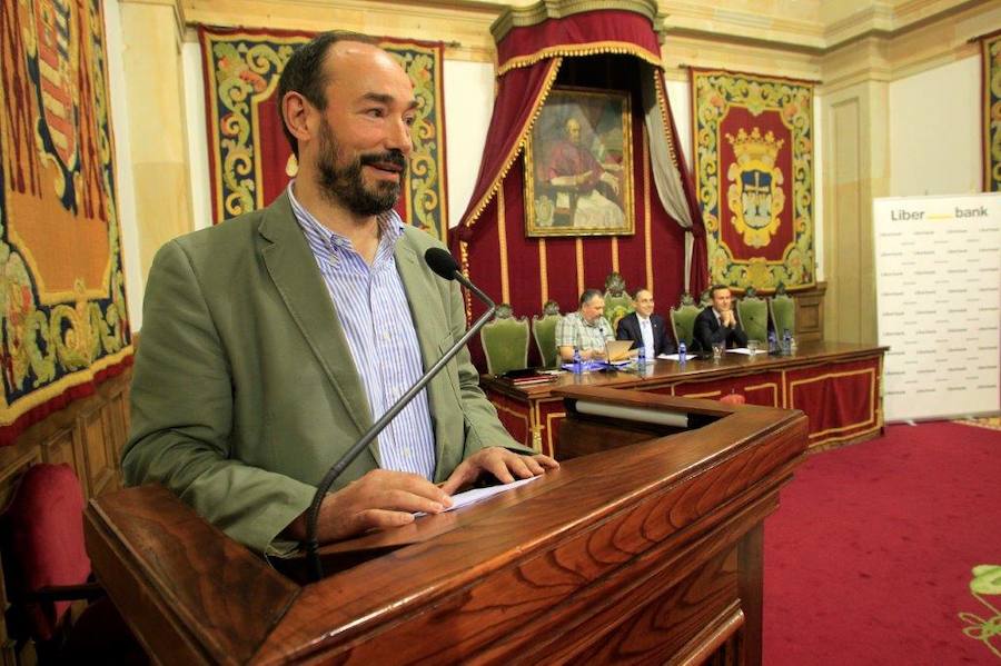 Premios nacionales de la &#039;Incubadora de Sondeos&#039;