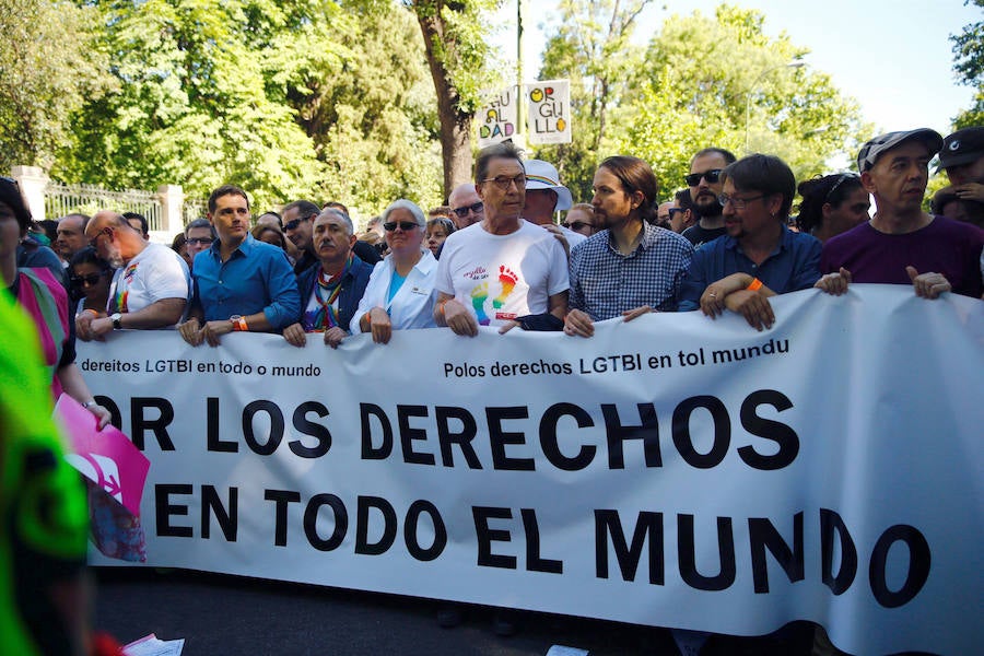 El arcoíris inunda Madrid. La capital española se convierte en el centro del mundo gay.