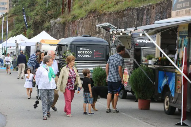 Food trucks presentes en el festival en su edición anterior. 
