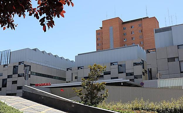 Clínico de Valladolid, donde ha permanecido la niña ingresada desde el miércoles.