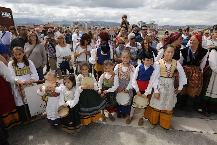 Jira campestre en el Cerro para celebrar el Día d&#039;Asturies
