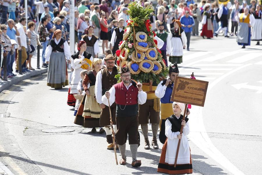 Jira campestre en el Cerro para celebrar el Día d&#039;Asturies