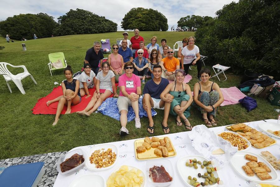 Jira campestre en el Cerro para celebrar el Día d&#039;Asturies