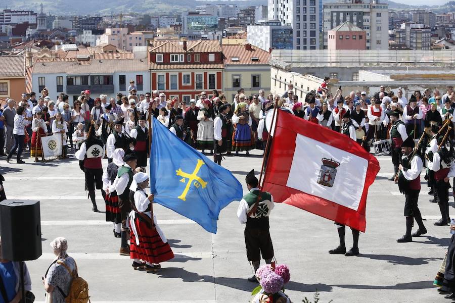 Jira campestre en el Cerro para celebrar el Día d&#039;Asturies