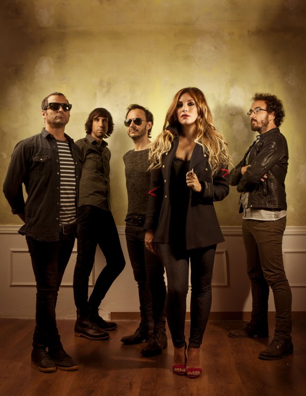 Álvaro Fuentes, Haritz Garde, Pablo Benegas, Leire Martínez y Xabier San Martín son La oreja de Van Gogh. :: JUAN PEREZ-FAJARDO