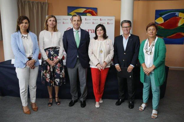 Montse López, Eva Pando, Pedro López, Antonia Álvarez, Alfredo Fernández y Carmen Moreno. 