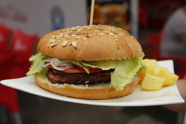 Hamburguesa de cachopo. 