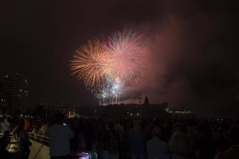 Así se vieron los fuegos de Gijón