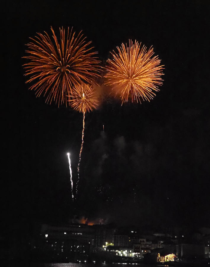 Así se vieron los fuegos de Gijón