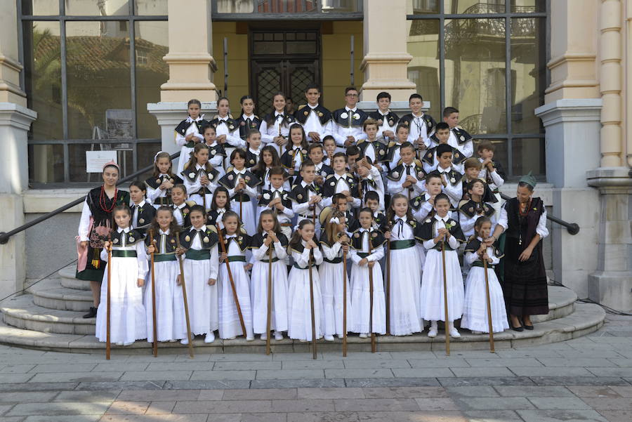 Multitudinaria fiesta de San Roque en Llanes