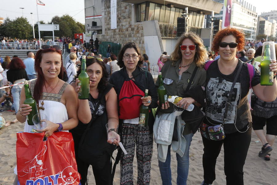 ¿Estuviste en el récord de escanciado simultáneo de 2017? ¡Búscate! (4)