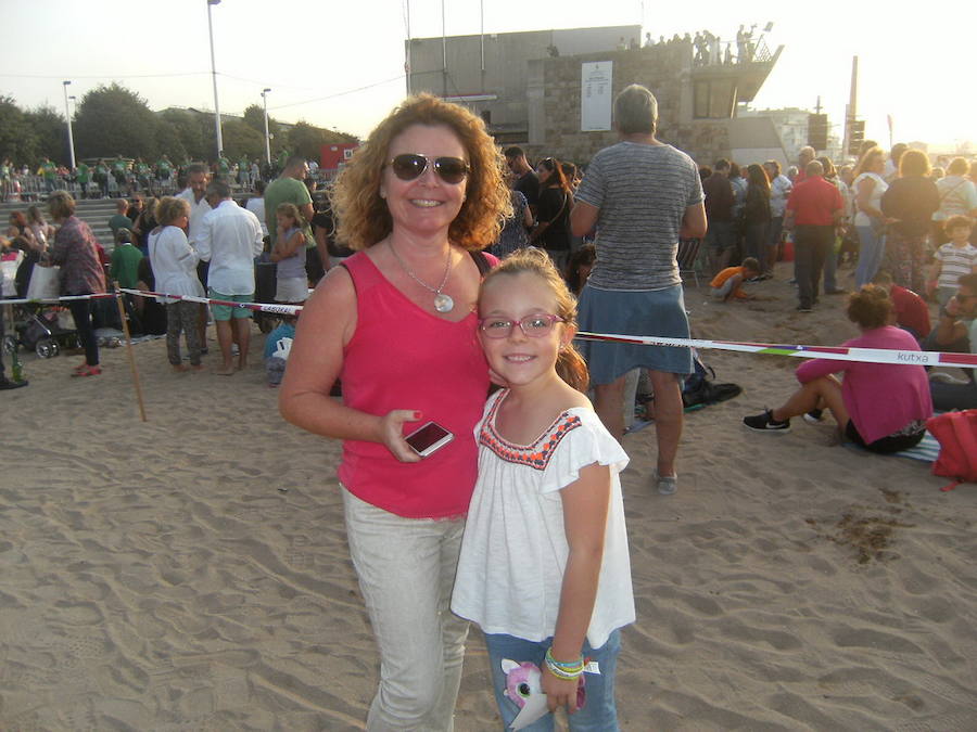 ¿Estuviste en el récord de escanciado simultáneo de 2017? ¡Búscate! (6)