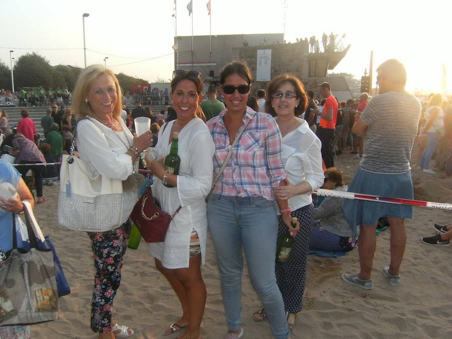 ¿Estuviste en el récord de escanciado simultáneo de 2017? ¡Búscate! (6)