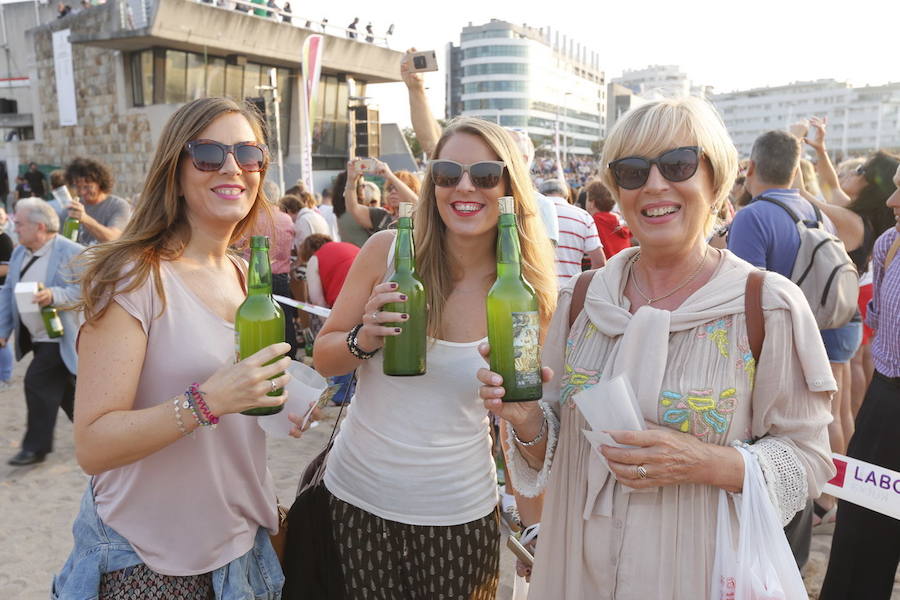 ¿Estuviste en el récord de escanciado simultáneo de 2017? ¡Búscate! (6)