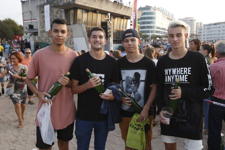 ¿Estuviste en el récord de escanciado simultáneo de 2017? ¡Búscate! (6)