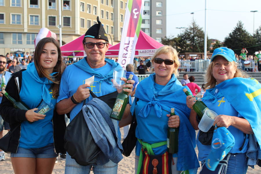 ¿Estuviste en el récord de escanciado simultáneo de 2017? ¡Búscate! (3)