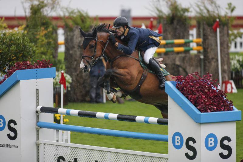 Así ha sido la prueba inaugural del Concurso de Saltos Internacional 5* en el Hípico de Gijón