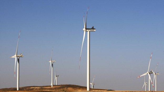 Un parque eólico de Jordania, perteneciente a la compañía de Abu Dhabi Masdar, para la que TSK construirá uno similar en Omán. 