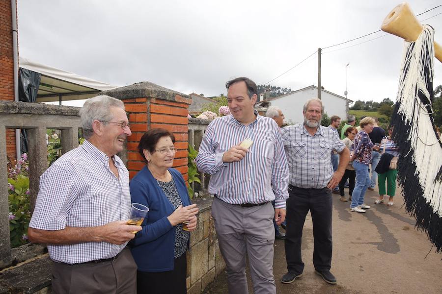 Fiesta en Poreñu, Pueblo Ejemplar de Asturias 2017