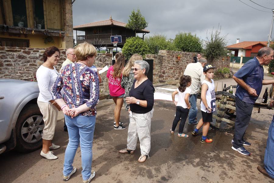 Fiesta en Poreñu, Pueblo Ejemplar de Asturias 2017