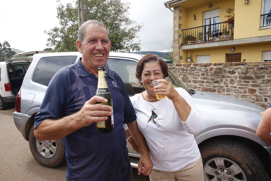 Fiesta en Poreñu, Pueblo Ejemplar de Asturias 2017