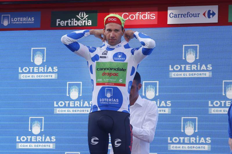 Las mejores imágenes de la primera etapa de La Vuelta en Asturias