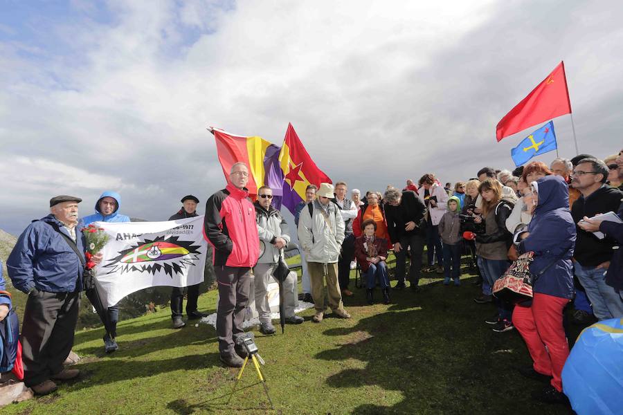 Homenaje republicano en El Mazucu, en Llanes