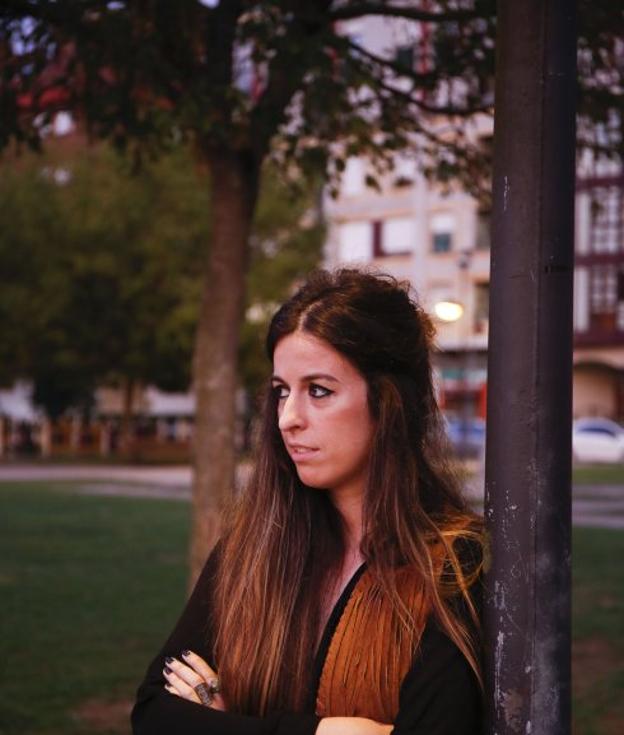 Marisa Valle Roso, en el parque Pinín de La Felguera.