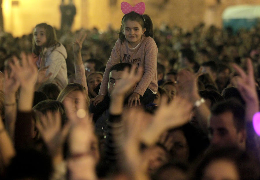 ¿Estuviste en el concierto de Sweet California en San Mateo? ¡Buscate!