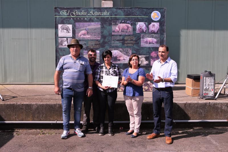 Campeonato de Gochu Asturcelta y una exhibición canina, principales atracciones de la jornada de Agrosiero de este domingo.