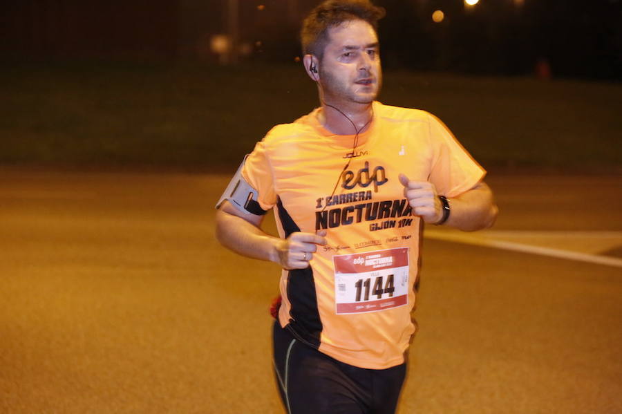 ¿Estuviste en la EdP Carrera Nocturna 10K de Gijón? ¡Búscate! (6)