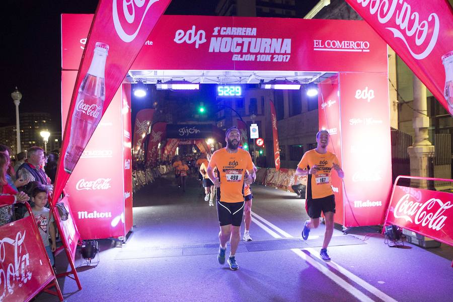 ¿Estuviste en la EdP Carrera Nocturna 10K de Gijón? ¡Búscate! (9)